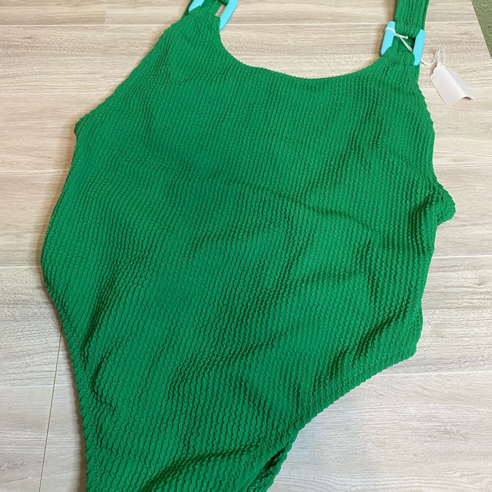 NWT Aerie Green Textured One Piece Swimsuit Medium
